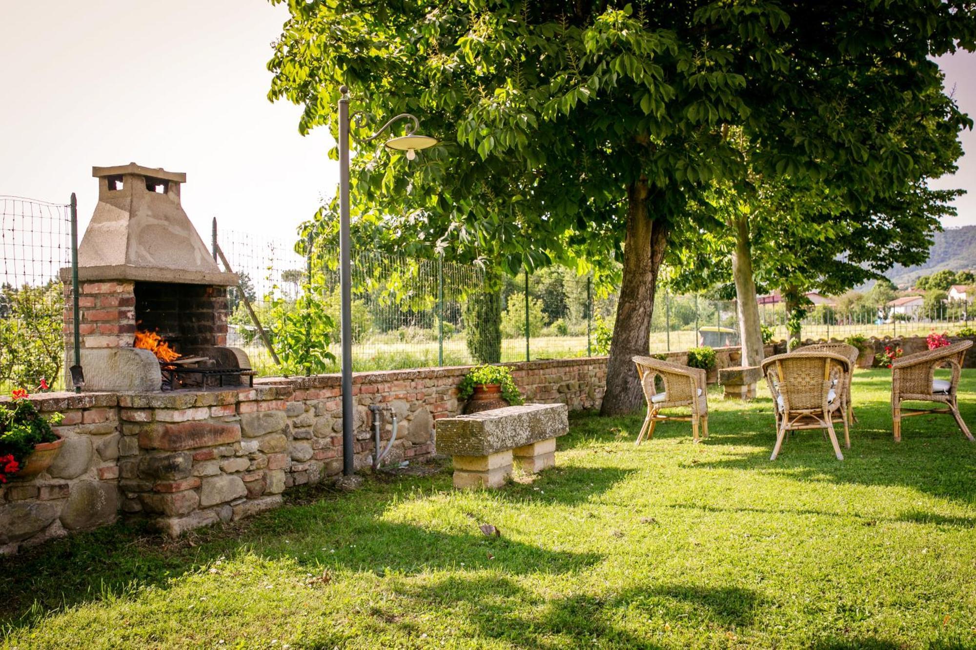 Il Gelso Apartment Cortona Luaran gambar