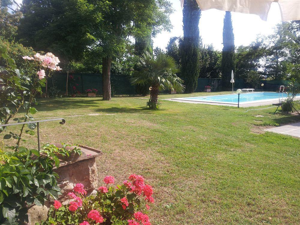 Il Gelso Apartment Cortona Luaran gambar